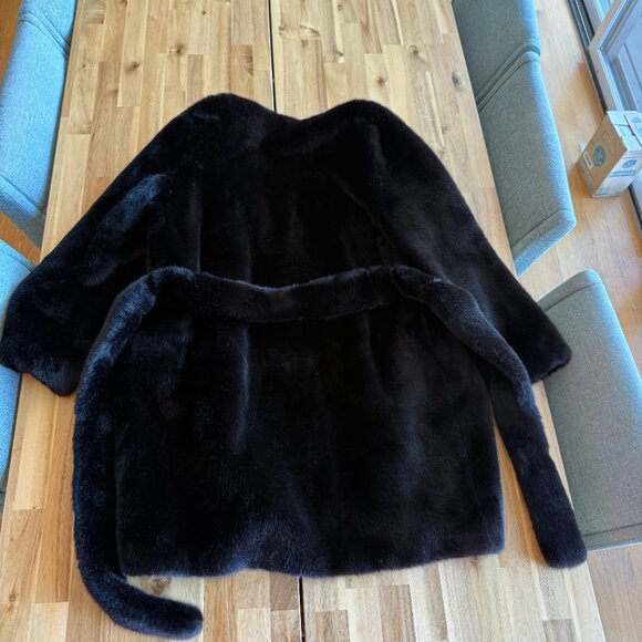Faux Fur Belted Coat L NWOT - Picture 2 of 4